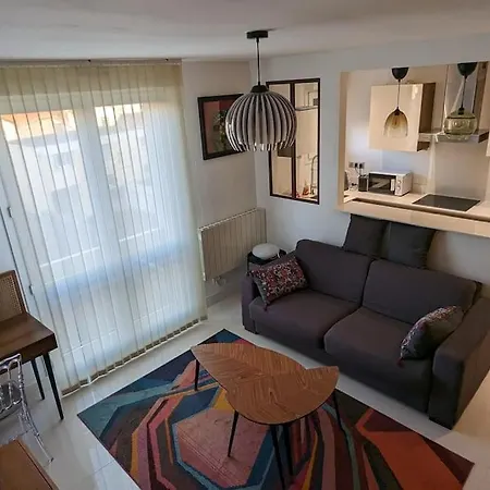 Apartment T2 De Standing Sallins Coubertin